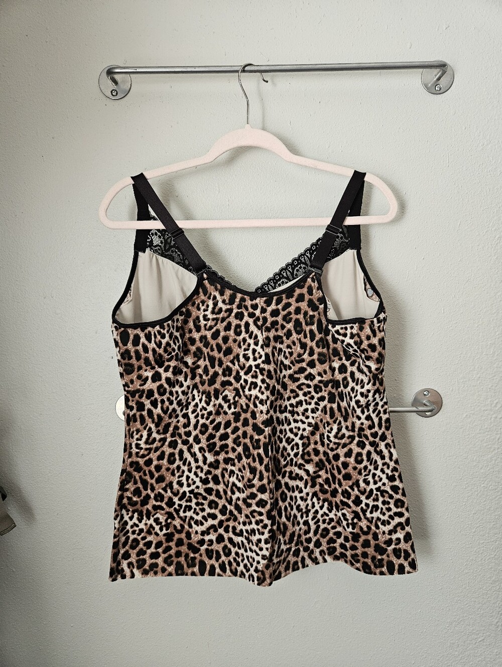Ruby Ribbon Cheetah Cami 46 Lace Compression - Picture 4 of 6